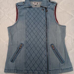 Selena Gomez Dream Out Loud denim jean jacket vest zipper accent